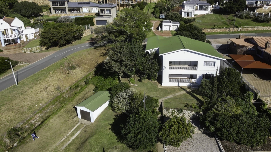 7 Bedroom Property for Sale in De Bakke Western Cape